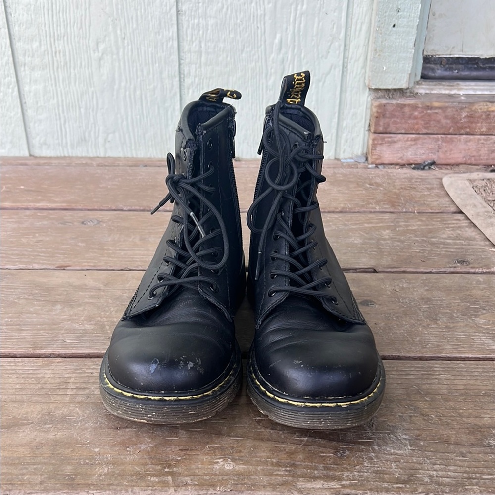 Black Leather Boots